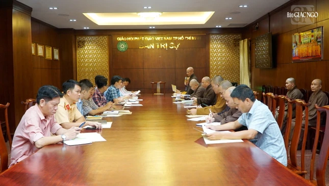 Đại diện các cơ quan hữu quan tham dự họp vào sáng nay, 20-12, tại Việt Nam Quốc Tự