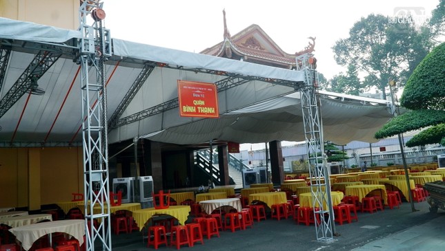 Hiện nay, Ban Tổ chức đã thiết trí nhiều khu vực trong khuôn viên Việt Nam Quốc Tự chuẩn bị cho 4.403 Phật tử về tham gia hội thi