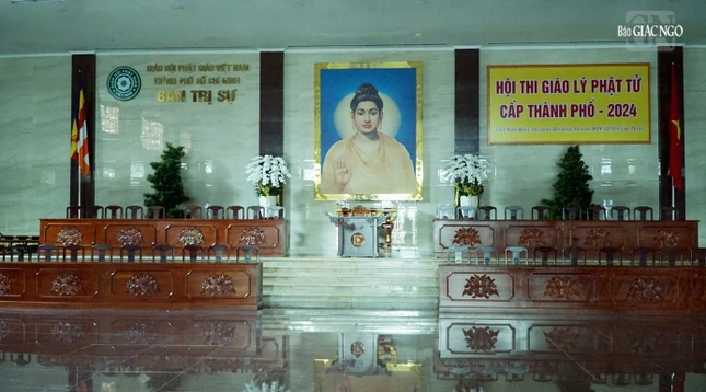 Hội trường chính Việt Nam Quốc Tự - nơi diễn ra lễ khai mạc