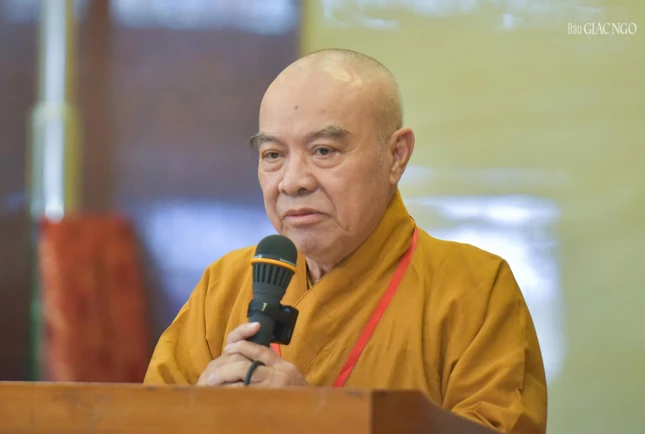 Hòa thượng Thích Nhựt Hỷ phát biểu tại lễ trao giải, bế mạc hội thi