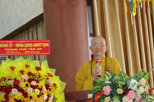 Hòa thượng Thích Minh Thiện phát biểu chỉ đạo