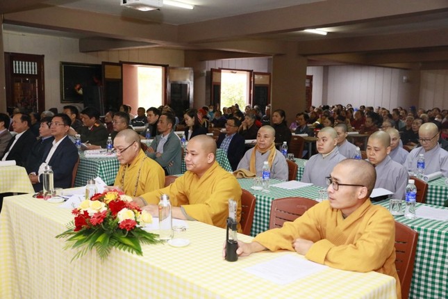 Chư Tăng Ni, lãnh đạo các cấp và Phật tử tham dự