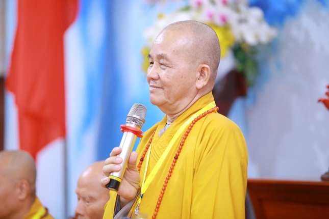 Hòa thượng Thích Minh Thiện sách tấn đến các thí sinh