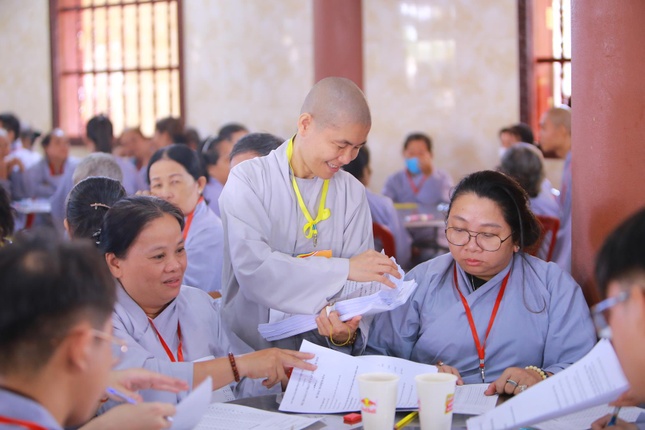 Hội thi diễn ra trong không khí hoan hỷ