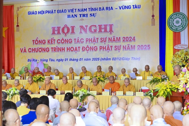 Chư tôn đức chứng minh, tham dự hội nghị tổng kết