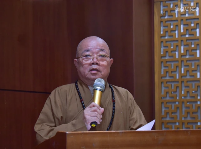 Hòa thượng Thích Thiện Hảo phát biểu cảm tạ