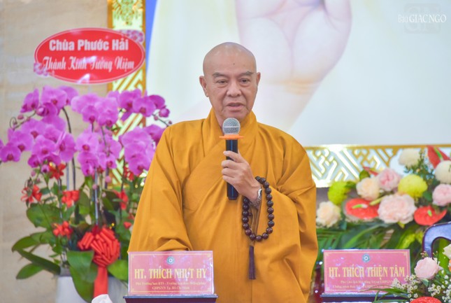 Hòa thượng Thích Nhựt Hỷ phát biểu tại hội nghị