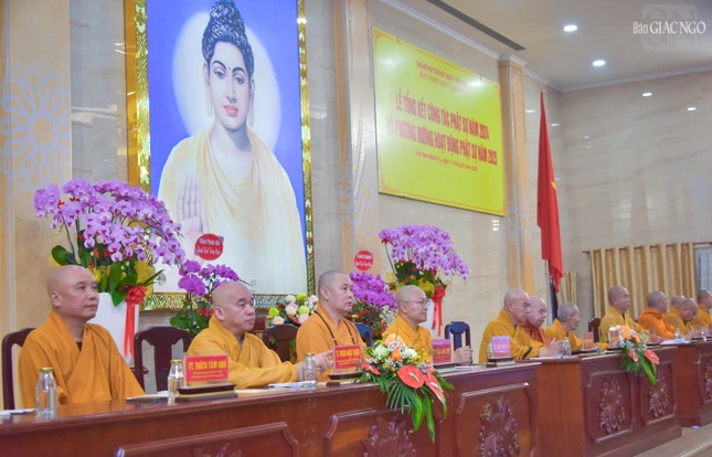 Chư tôn đức chứng minh, tham dự