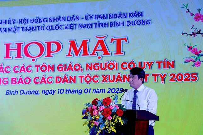 Ông Bùi Thanh Nhân chúc Tết đến các chức sắc, chức việc các tôn giáo, đồng bào dân tộc tiêu biểu