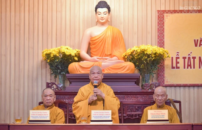 Trưởng lão Hòa thượng Thích Thiện Nhơn ban đạo từ