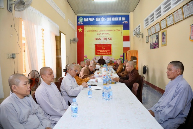 Quang cảnh buổi họp đầu năm của Ban Trị sự TP.Gò Công