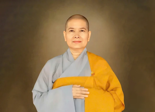 Ni trưởng Thích nữ Lệ Thủy