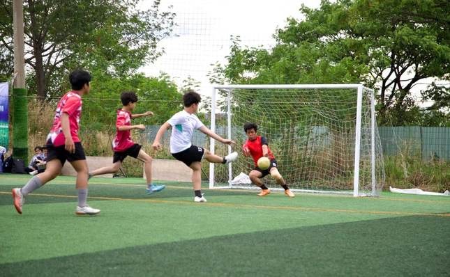 Gồm các đơn vị Phước Thiện (Q.12), Hoằng Pháp, Linh Sơn (H.Hóc Môn), Vĩnh Phước (Q.12), Giác Nguyên (Hóc Môn) và Vạn Thiện (H.Bình Chánh) tham dự Gồm các đơn vị Phước Thiện (Q.12), Hoằng Pháp, Linh Sơn (H.Hóc Môn), Vĩnh Phước (Q.12), Giác Nguyên (Hóc Môn) và Vạn Thiện (H.Bình Chánh) tham dự