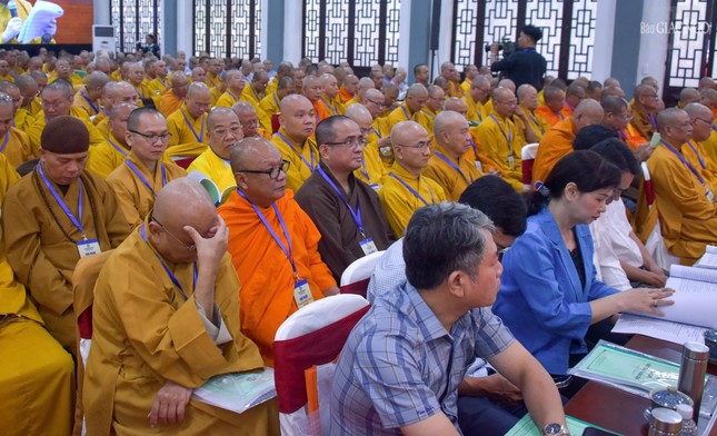 Đại diện các cơ quan trung ương và TP.HCM tham dự