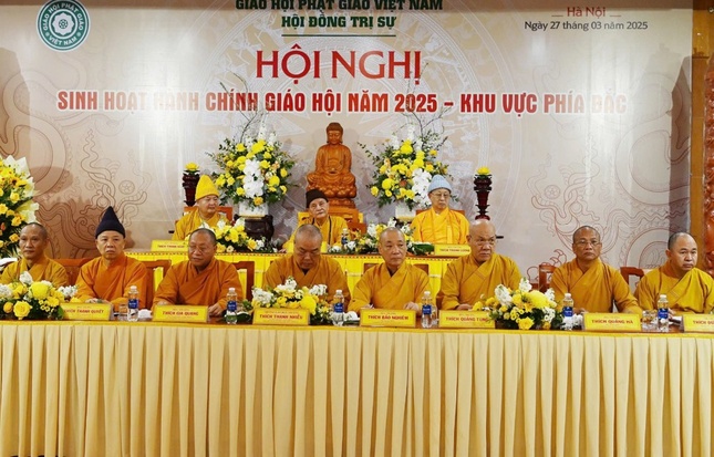 Chư tôn đức chứng minh, tham dự hội nghị