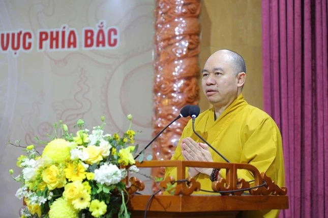 Thượng tọa Thích Đức Thiện báo cáo kết quả hoạt động Phật sự Quý I năm 2025