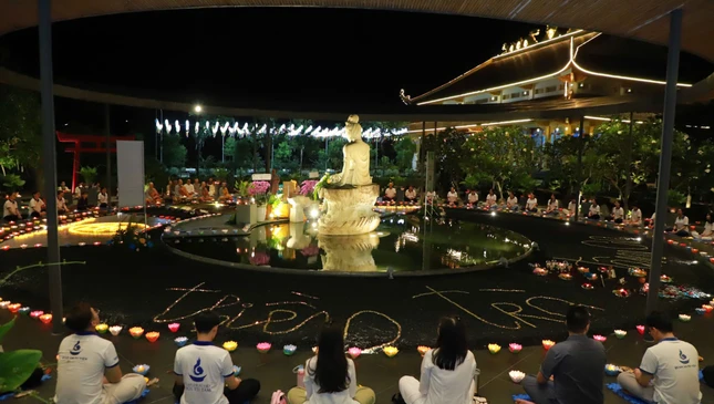 Tình nguyện viên thực hành tọa thiện