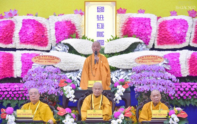 Đức Pháp chủ GHPGVN ban lời khai thị Đức Pháp chủ GHPGVN ban lời khai thị