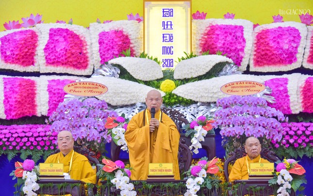 Trưởng lão Hòa thượng Thích Thiện Nhơn ban đạo từ Trưởng lão Hòa thượng Thích Thiện Nhơn ban đạo từ