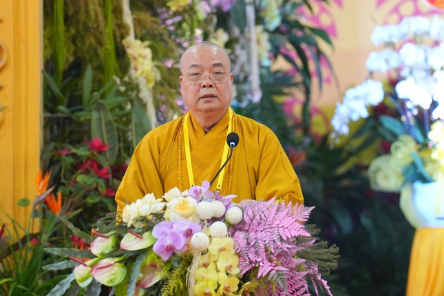 Trưởng lão Hòa thượng Thích Thanh Nhiễu ban lời đạo từ Trưởng lão Hòa thượng Thích Thanh Nhiễu ban lời đạo từ