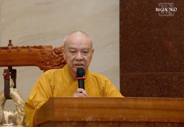 Hòa thượng Thích Nhựt Hỷ, Trưởng ban Hoằng pháp TP.HCM báo cáo các hoạt động thuyết giảng