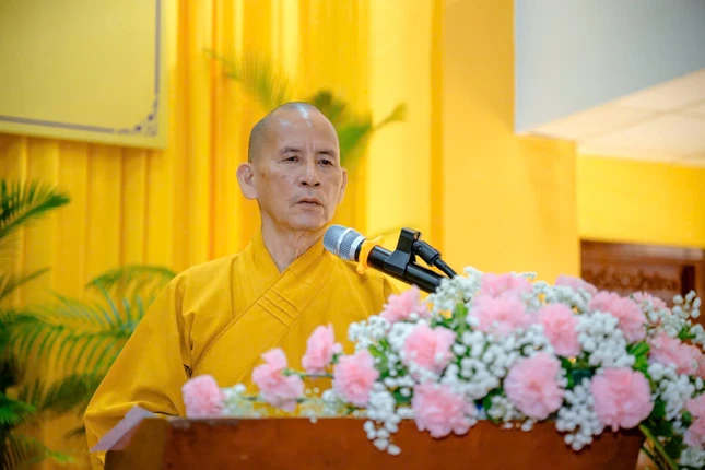 Hòa thượng Thích Thiện Thống phát biểu khai mạc