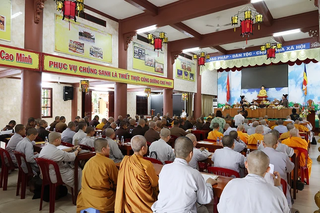 Quang cảnh buổi họp mở rộng