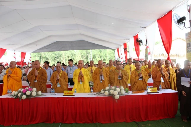 Chư tôn đức chứng minh, tham dự Chư tôn đức chứng minh, tham dự