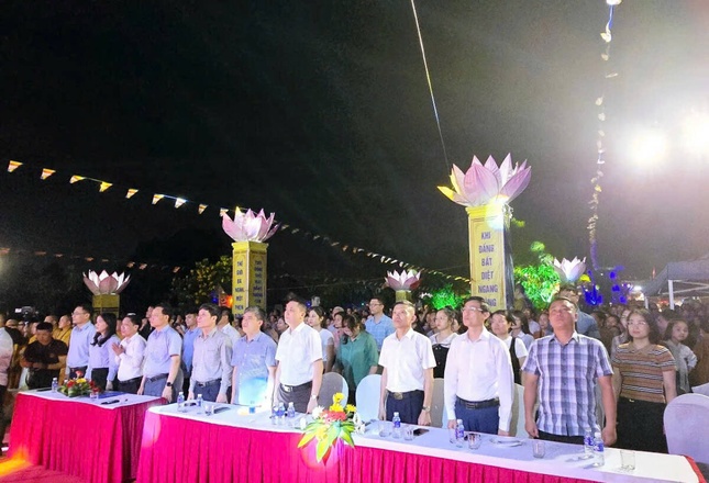 Đại lễ với sự tham dự của lãnh đạo chính quyền các cấp