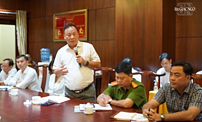 Phó Chủ tịch UBND Q.10 Bùi Thế Hải chủ trì buổi họp