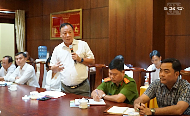 Phó Chủ tịch UBND Q.10 Bùi Thế Hải chủ trì buổi họp