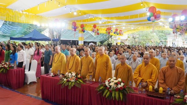 Đại chúng trong nghi thức chào Quốc kỳ, Đạo kỳ Đại chúng trong nghi thức chào Quốc kỳ, Đạo kỳ