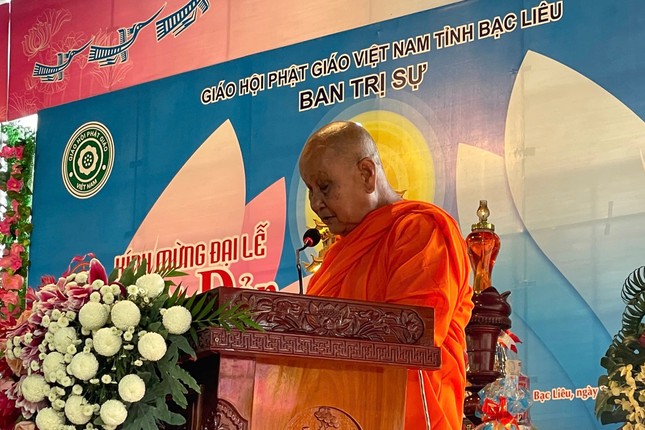 Trưởng lão Hòa thượng Lý SaMouth tuyên đọc Thông điệp Phật đản Phật lịch 2569 của Đức Pháp chủ GHPGVN