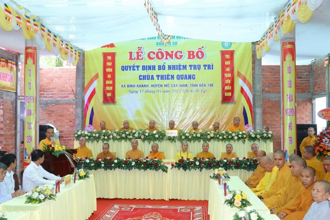 Chư tôn đức chứng minh, tham dự