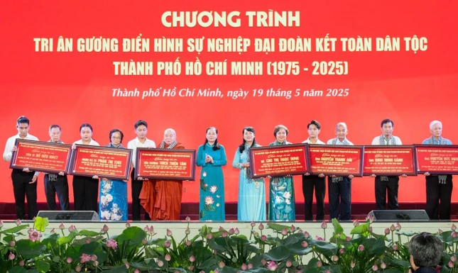 Hòa thượng Thích Thiện Tâm tại lễ tuyên dương - Ảnh: BTC Hòa thượng Thích Thiện Tâm tại lễ tuyên dương - Ảnh: BTC