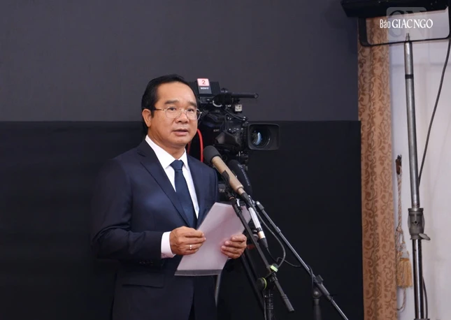 Chủ tịch UBND TP.HCM Nguyễn Văn Được, Trưởng ban Tổ chức lễ viếng và lễ truy điệu nguyên Chủ tịch nước Trần Đức Lương tại TP.HCM phát biểu cảm tạ