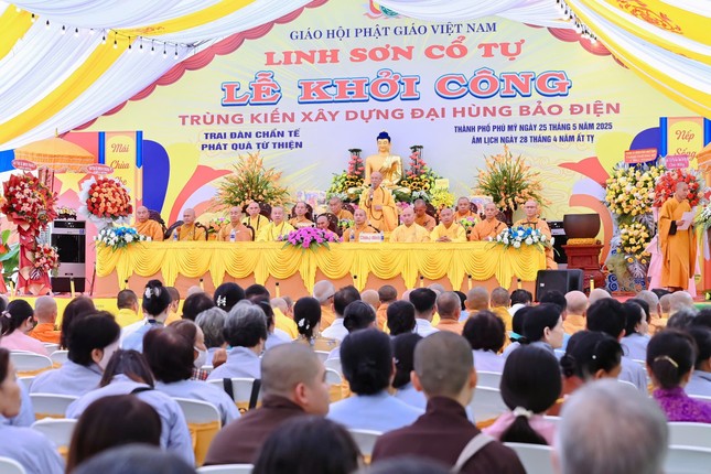 Hòa thượng Thích Nhuận Hải ban đạo từ