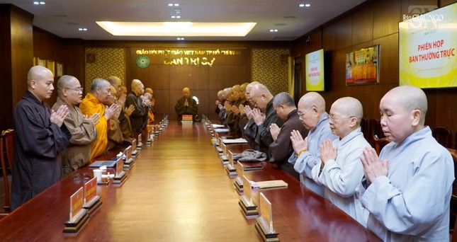 Buổi họp của Ban Thường trực thống nhất nhiều Phật sự quan trọng Buổi họp của Ban Thường trực thống nhất nhiều Phật sự quan trọng