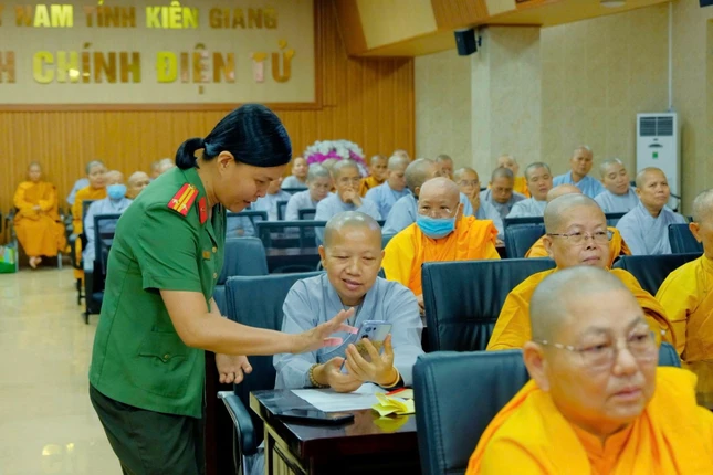 Hướng dẫn kích hoạt tài khoản định danh điện tử VNeID cấp độ 2