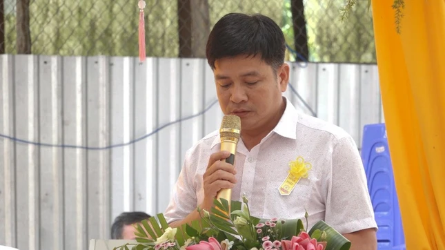 Ông Trần Văn Dũng công bố quyết định Ông Trần Văn Dũng công bố quyết định