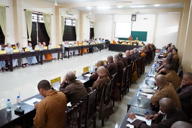 Toàn cảnh phiên họp Toàn cảnh phiên họp