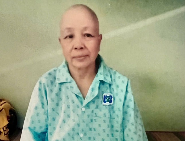 Chị Liên đã được phẫu thuật và hóa trị đặc trị 4 toa