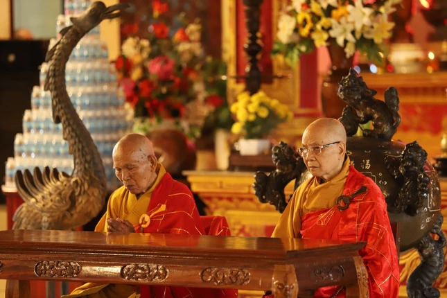 Chư vị chứng minh, tham dự Lễ tác pháp An cư kiết hạ