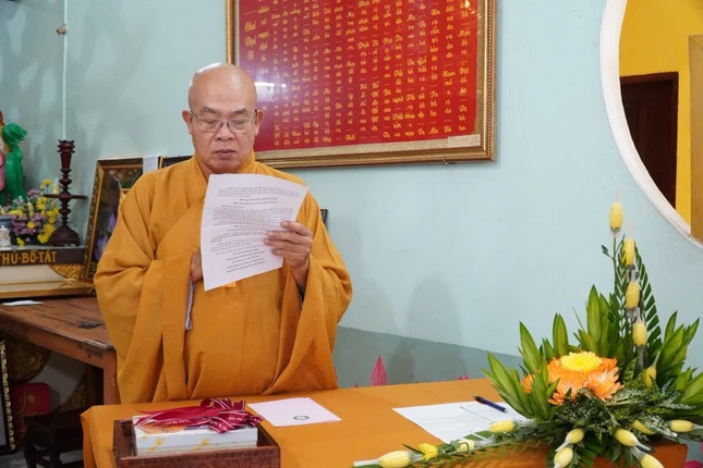 Hòa thượng Thích Thiện Nhẫn phát biểu khai mạc Hòa thượng Thích Thiện Nhẫn phát biểu khai mạc