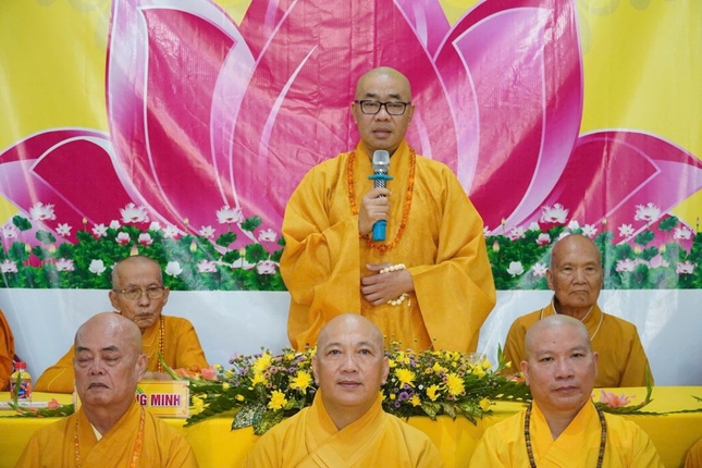 Thượng tọa Thích Quảng Lộc đạo từ