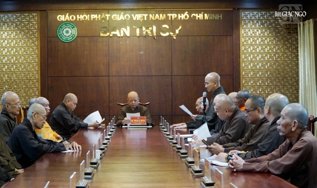 Buổi họp của chư tôn đức Ban Thường trực tại Việt Nam Quốc Tự