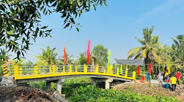 Công trình cầu Tường Nguyên 546 được khánh thành tại xã Lương Bình, H.Bến Lức - Ảnh: T.N