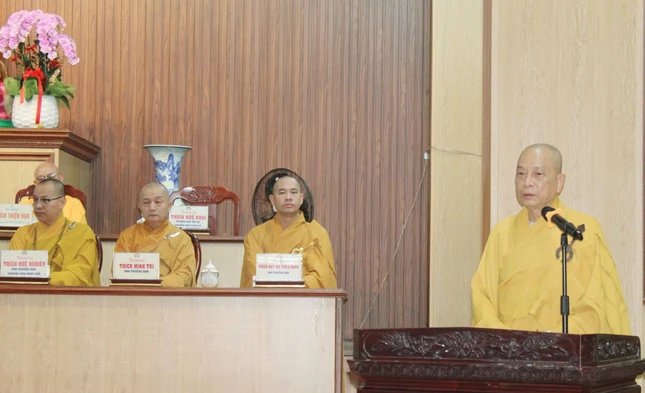 Thượng tọa Thích Huệ Khai phát biểu khai mạc Thượng tọa Thích Huệ Khai phát biểu khai mạc
