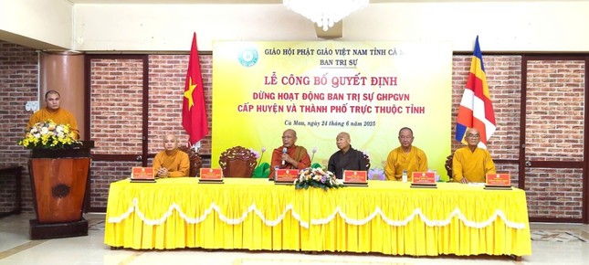 Hòa thượng Thạch Hà ban đạo từ Hòa thượng Thạch Hà ban đạo từ