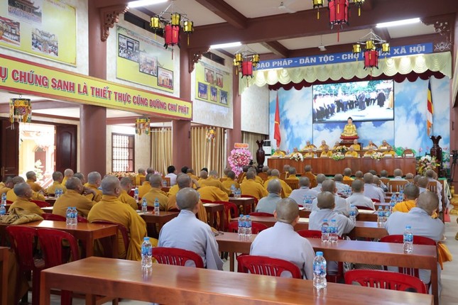 Quang cảnh buổi lễ Quang cảnh buổi lễ